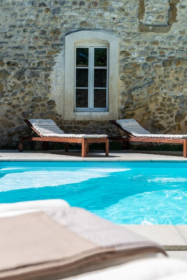 La Maison De Livia, Gite, Chambres Et Table D'Hotes Sauzet (Gard) Екстериор снимка